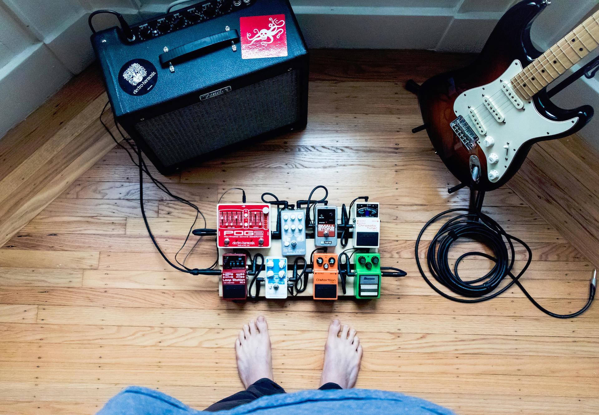 electric guitar pedals
