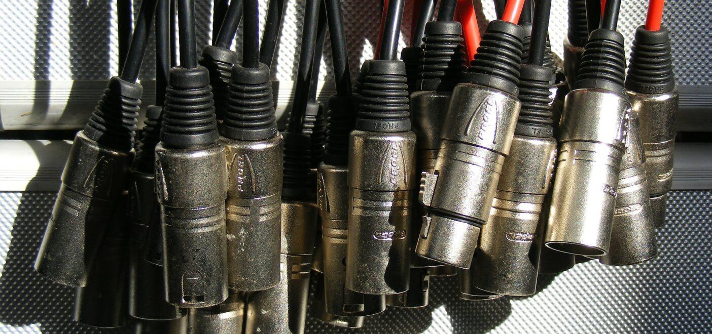 A Guide to Audio Cables: Types, Connectors, and their uses in the Music World