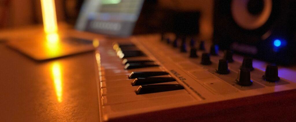 midi keyboard