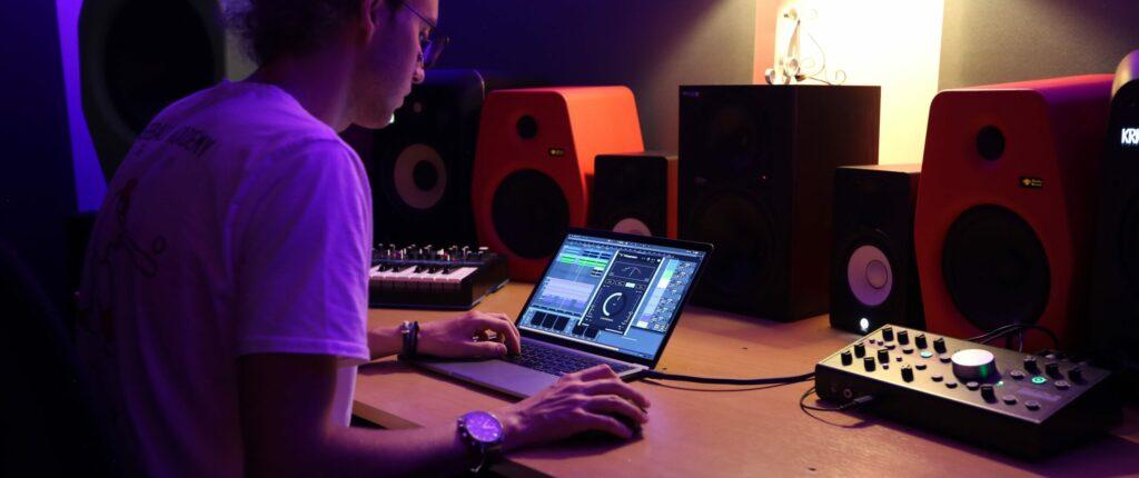 Multiband Compression: When, Why & How To Compress