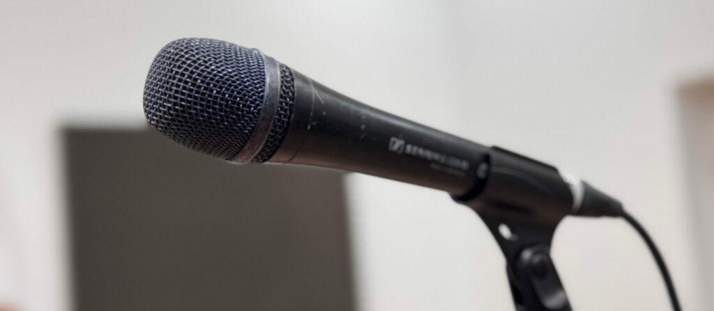 dynamic microphone