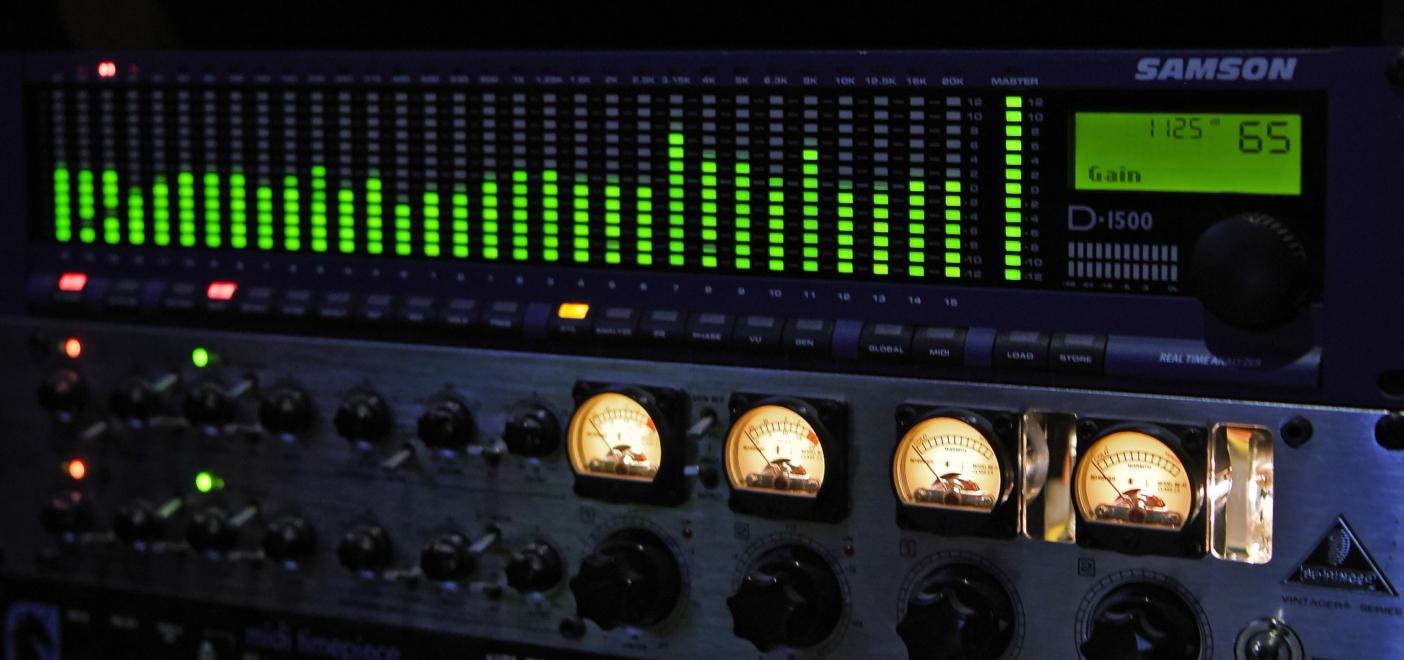What Is Headroom? Set the Right Levels in Mixing fo Mastering