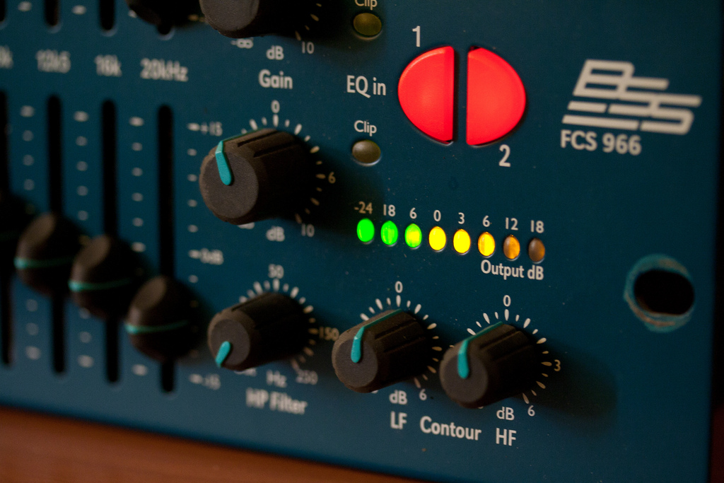 Types of EQ MasteringBOX